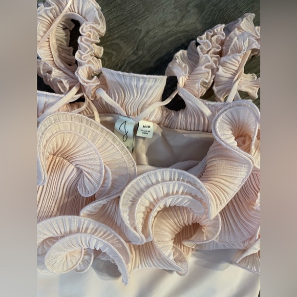 NWOT one piece light pink, M - Picture 2 of 3